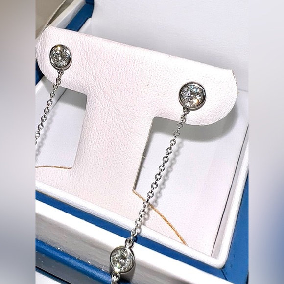 Tiffany & Co .30tcw in Platinum (PT950) Diamond by the Yard Like NEW! - Picture 2 of 16